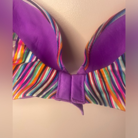 Victoria’s Secret Plunge Bra - Picture 10 of 12